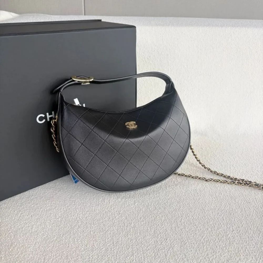Chanel Women Pre-Loved Bag Brand New Condition